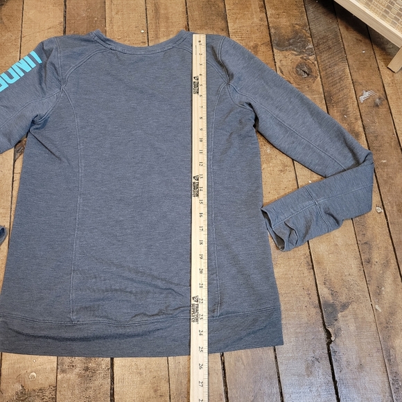 Under Armour Gray Long Sleeve Shirt - Picture 5 of 6